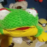 عروسک|اسباب‌‌بازی|قم, دروازه چوبی|دیوار