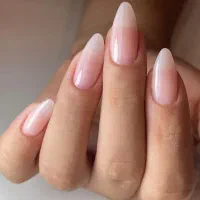 کاشت ناخن وترمیم وژلیش رایگان