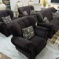 مبل 7نفره کاملا سالم و در حد نو/به تازگی شستشو شده