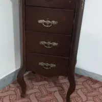 میز تلفن به رنگ قهوه‌ای