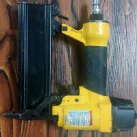 میخ کوب اسکا سوماک