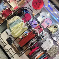 فروش کلی و جزیی دکور بوتیک|فروشگاه و مغازه|تهران, سازمان برنامه شمالی|دیوار