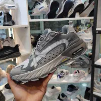 کفش اسکیچرز|کیف، کفش، کمربند|گنبد کاووس, |دیوار