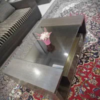 مبل ۷ نفره چرم بسیار تمیز و کاملا سالم|مبلمان خانگی و میز عسلی|تهران, جنت‌آباد شمالی|دیوار