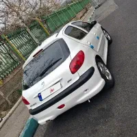 ۲۰۶ تیپ ۳ پاناروما مدل ۱۴۰۱ مشابه صفر