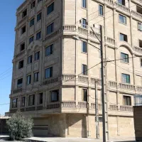 واحد 172متری پشت پمپ بنزین خیابان دانشگاه