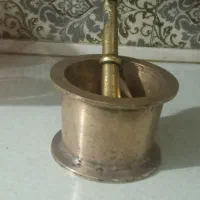 هاونگ قدیمی برنجی پنج کیلو نیم|کلکسیون اشیاء عتیقه|تهران, دولاب|دیوار