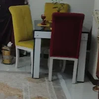 میز ناهار خوری