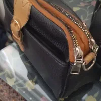 گارد گوشی و مقداری اجناس در حد نو