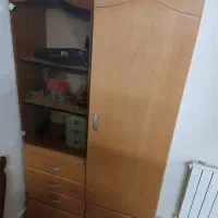 کمد لباس همراه با ۶ تا کشو ،ویترین سرهم