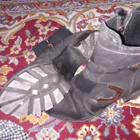 پوتین زنانه در حد نو کم کار سایز ۳۸|کیف، کفش، کمربند|گلپایگان, |دیوار