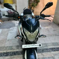 ان اس ۲۰۰ نینجا mt25 آپاچی