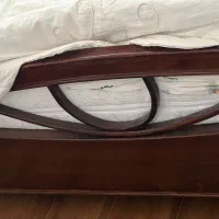 تخت ۱۸۰ king دونفره با دو پاتختی