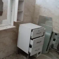 کمد،صندلی،دکراسیوم دیواری،روشویی