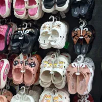 فروش یکجا ۳ هزار جفت صندل و دمپایی شرکتی