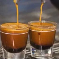 خانم یا آقا باریستا بارتندر
