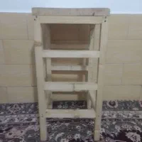 باسلام یک عدد صندلی چوبی قوی|صندلی و نیمکت|اسلامشهر, شهرک مهدیه|دیوار