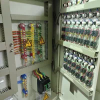 طراحی،ساخت،نصب،عیب یابی کلیه تابلوهای توزیع برق|مصالح و تجهیزات ساختمان|شیراز, گلکوب|دیوار