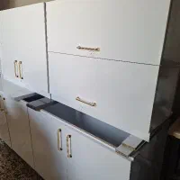 3 متر کابینت تمام نو با صفحه