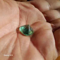 نگین توپاز ۴ قیراطی