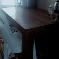 میزنهارخوری بدون صندلی