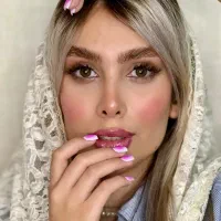 نیازمند مدل زیبا با ویژگی های ذکر شده در توضیحات|خدمات آرایشگری و زیبایی|اصفهان, مصلی|دیوار