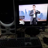 کامپیوتر رومیزی با مانیتور ال سی دی|رایانه رومیزی|گرگان, |دیوار