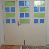 در چوبی وآهنی با چارچوب آهنی