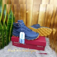 کفش کوهنوردی