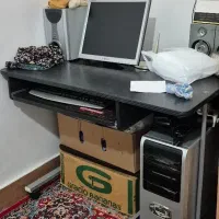 میز کامپیوتر