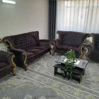 فروش مبل راحتی ۷نفره ومیز عسلی