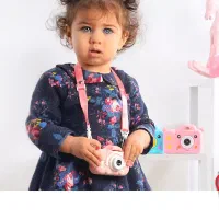 دوربین عکاسی و فیلم برداری کودک