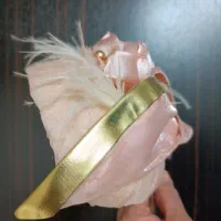 کلاه مزونی|لباس|تهران, آهنگ|دیوار