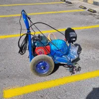 خط کشی پارکینگ و زمین ورزشی سالن چمن آسفالت