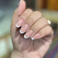 کاشت وترمیم ناخن