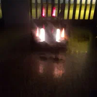 یک عدد ماشین برقی|اسباب‌بازی بچه|شاهرود, |دیوار