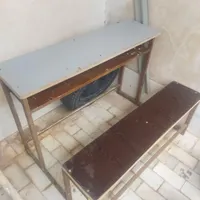 نیمکت سه نفره مدرسه ای