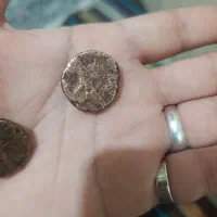 2عدد سکه ی مسی خیلی قدیمی|کلکسیون سکه، تمبر، اسکناس|نجف‌آباد, یزدانشهر|دیوار