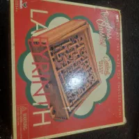 بازی مارپیچ لابیرانت