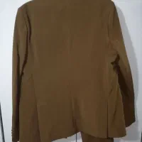 کت و شلوار نو|لباس|صومعه‌سرا, |دیوار