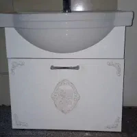 روشویی به همراه شیر سرد و گرم