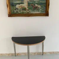 میز و تابلو