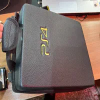 ps4 در حد ۲ دسته اورجینال کم کار و کیف حمل|کنسول، بازی ویدئویی و آنلاین|اردبیل, |دیوار