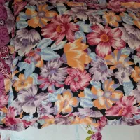 تشک روتختی بالش صندوقچه پشتی|رختخواب، بالش، پتو|رشت, پارک شهر|دیوار