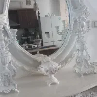 آینه و کنسول وشمعدان