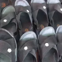 ۱۵۰جفت صندل حراج|کیف، کفش، کمربند|خرمآباد, |دیوار