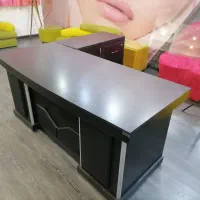 میز و صندلی اداری در حد