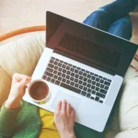 فروشنده خانم