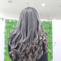 آموزش و خدمات رنگ وکراتین|خدمات آرایشگری و زیبایی|شیراز, فضل‌آباد|دیوار