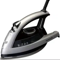 اتو بخار پاناسونیک مدل Steam Iron NI-JW670C